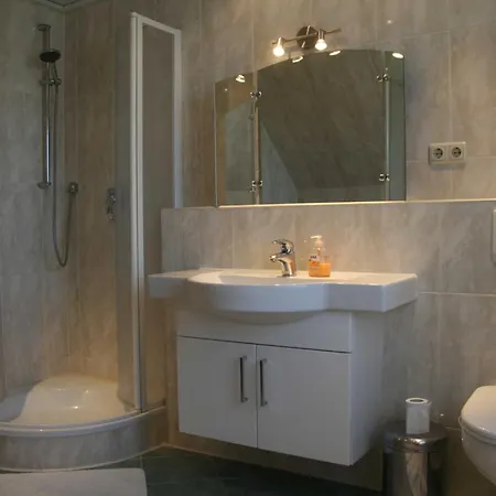 Und Fritz Reuter באד דובראן