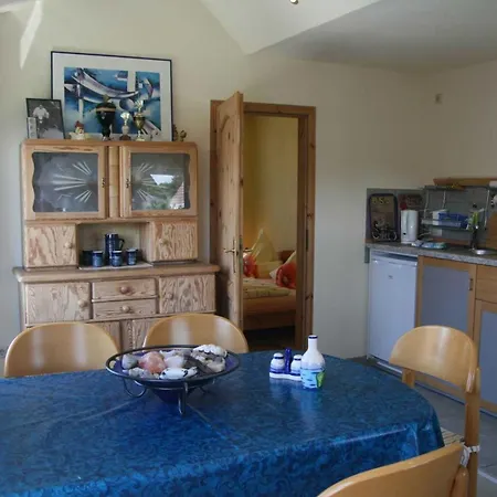 Und Fritz Reuter בית אירוח *