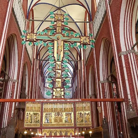 Und Fritz Reuter בית אירוח *