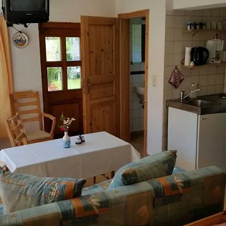 בית אירוח Und Fritz Reuter *